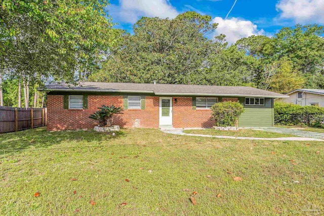 ranch-style home with a front yard