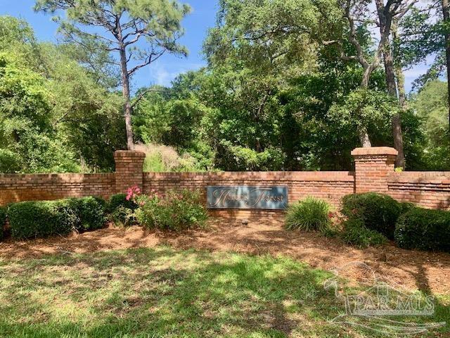 9517 Lorikeet Ln, Pensacola, FL 32507