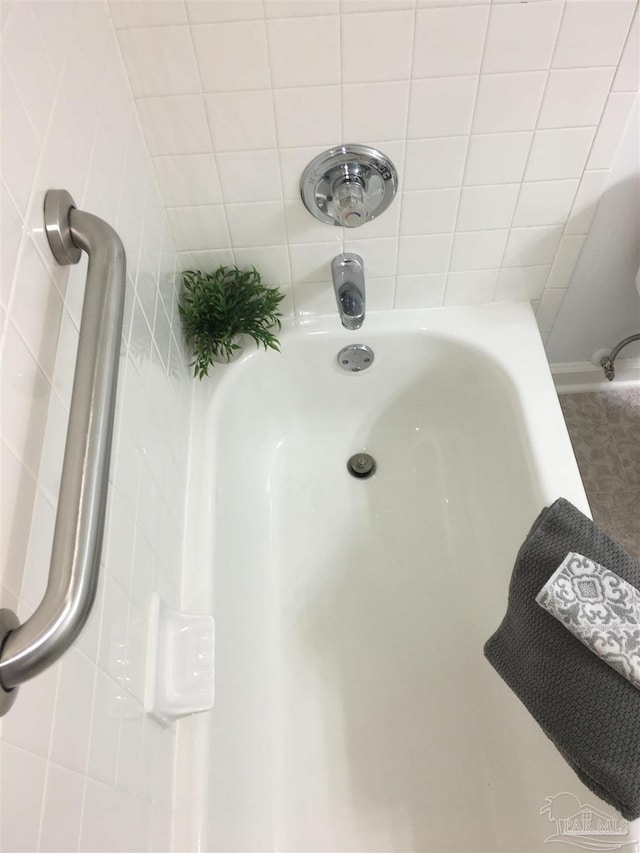 3385 Olive Rd Unit 2-D, Pensacola, FL 32514 - view of full bath