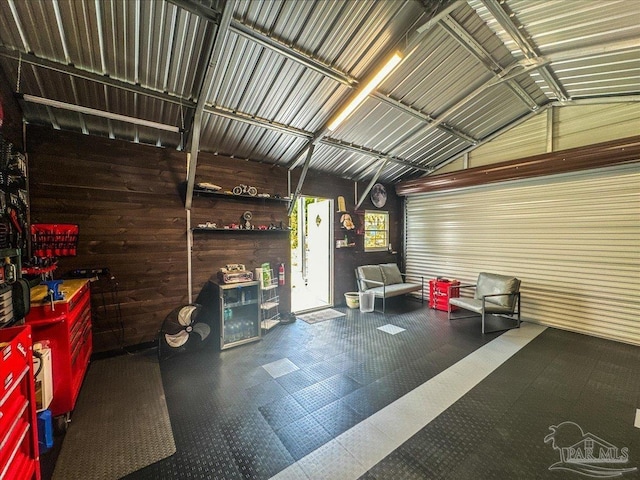 202 Henry St, Pensacola, FL 32507 - view of garage