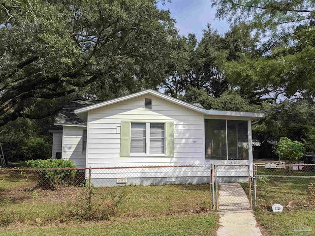 view of front of house