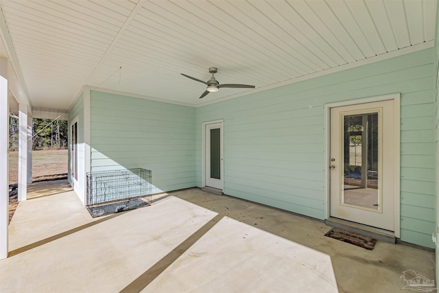 view of patio with ceiling fan