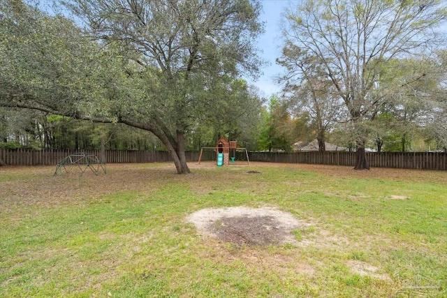 view of yard featuring a playground