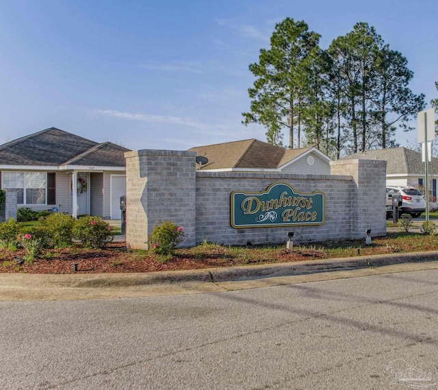 1408 Dunhurst Dr, Pensacola, FL 32534 - view of community sign