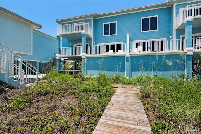 1299 Ft Pickens Rd Unit 6, Pensacola Beach, FL 32561 - view of back of house