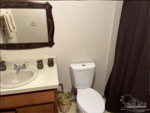 5301 Gentle Breeze Dr, Tallahassee, FL 32317 - full bath featuring vanity, toilet, and curtained shower