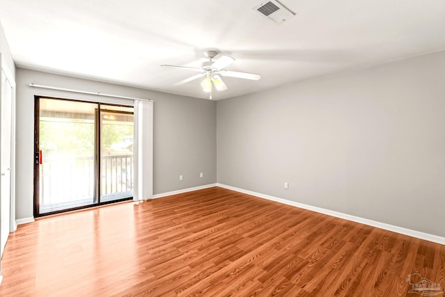 5791 Coronada Blvd Apt 2, Pensacola, FL 32507 - spare room featuring visible vents, baseboards, ceiling fan, and light wood-type flooring