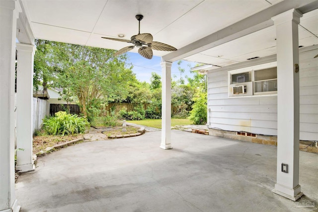 1001 E Bobe St, Pensacola, FL 32503 - view of patio featuring a fenced backyard and ceiling fan
