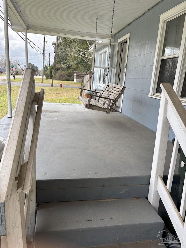 exterior space featuring a porch