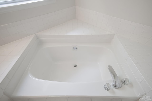 3221 Cobblestone Dr, Pace, FL 32571 - full bathroom featuring a bath