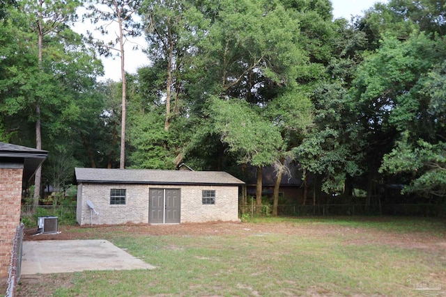 5197 Avenida Del Fuego, Pace, FL 32571 - view of yard with an outdoor structure and a patio area