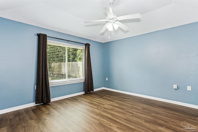 5397 Fawn Ridge Dr, Gulf Breeze, FL 32563 - empty room with dark wood finished floors and ceiling fan