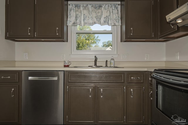 kitchen with under cabinet range hood, range with electric stovetop, a sink, light countertops, and dishwasher