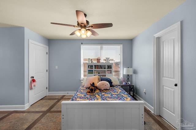 bedroom featuring ceiling fan