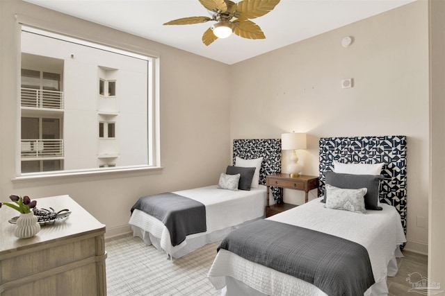 bedroom featuring ceiling fan