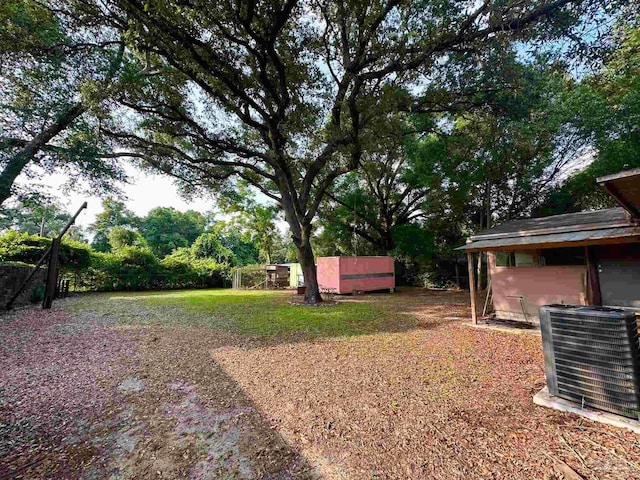 6414 Hamilton Bridge Rd, Milton, FL 32570 - view of yard with central air condition unit