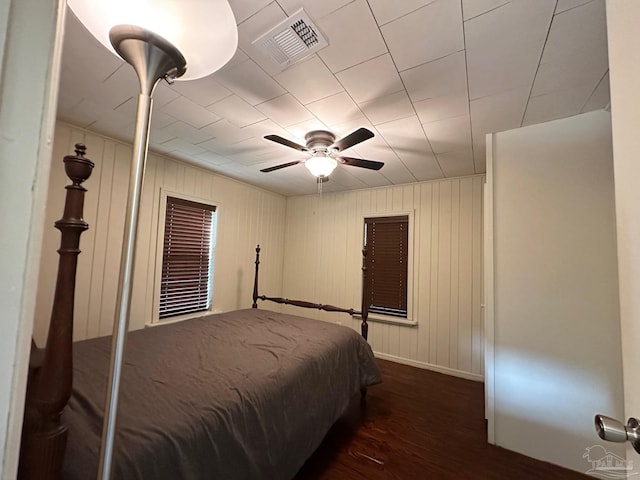6414 Hamilton Bridge Rd, Milton, FL 32570 - bedroom featuring wood finished floors, a ceiling fan, and baseboards