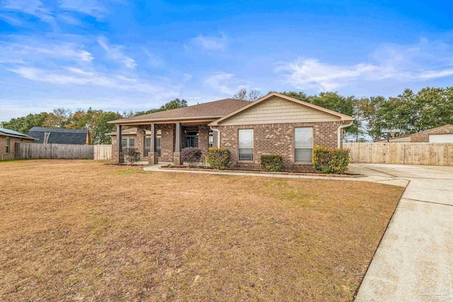 view of front of house with a front yard