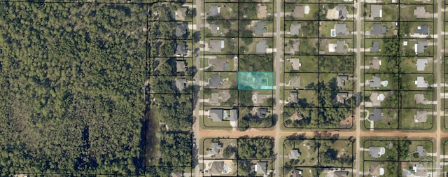 Listing photo 2 for 1999 Anchor Dr, Navarre FL 32566