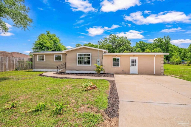 6998 Cosmos St, Milton, FL 32570 - single story home featuring entry steps