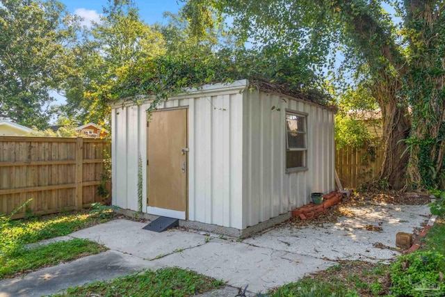 view of outbuilding