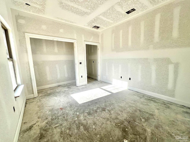 6621 Rocky Shores Rd, Milton, FL 32583 - unfurnished bedroom featuring baseboards