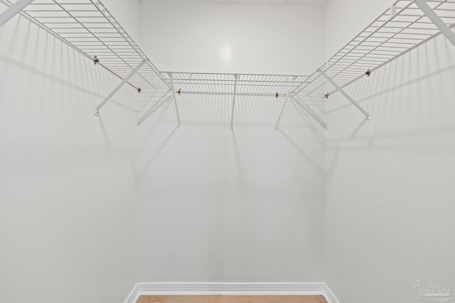 2512 N 8th Ave, Pensacola, FL 32503 - view of walk in closet
