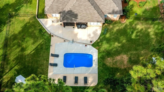 9638 Wills Ln, Lillian, AL 36549 - view of subject property with a pool