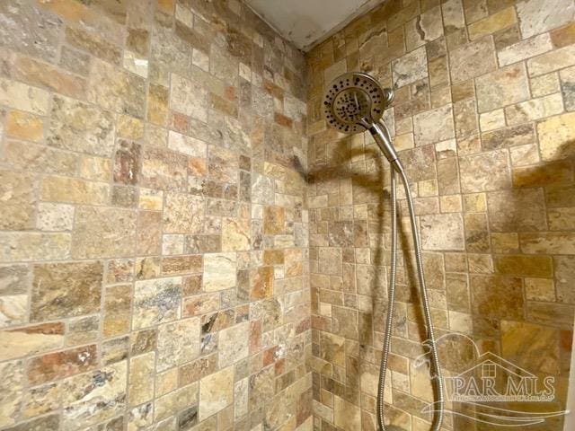 room details with tiled shower