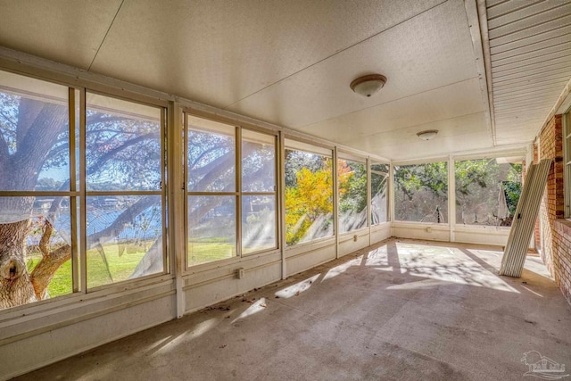 view of unfurnished sunroom