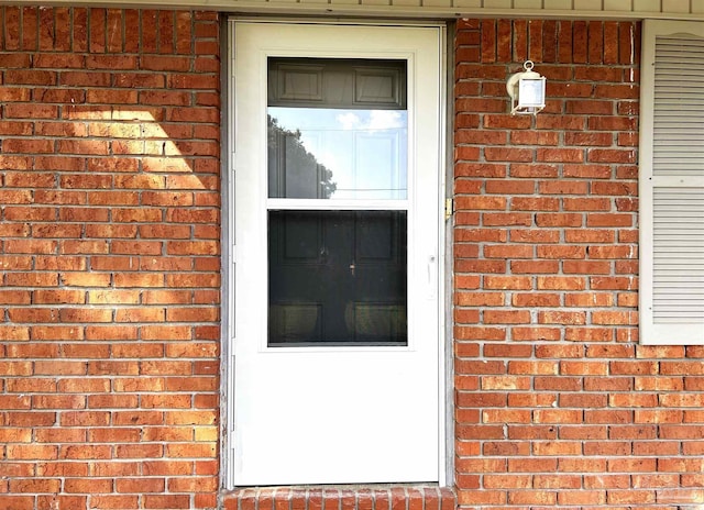 2500 Inda Ave, Pensacola, FL 32526 - entrance to property featuring brick siding