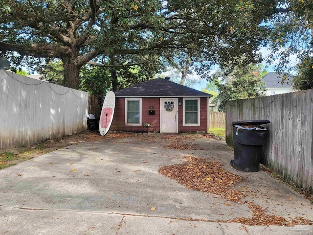 view of outbuilding