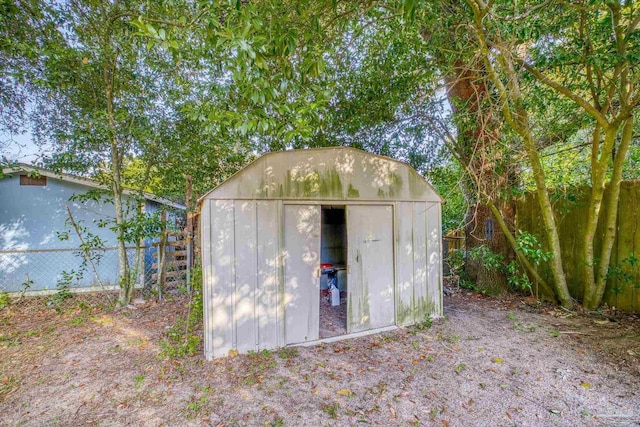 view of outbuilding