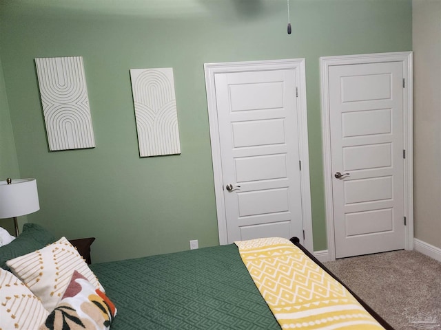 bedroom featuring carpet flooring