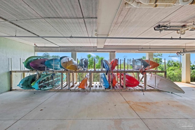 4050 Indigo Dr Unit 102, Pensacola, FL 32507 - view of garage