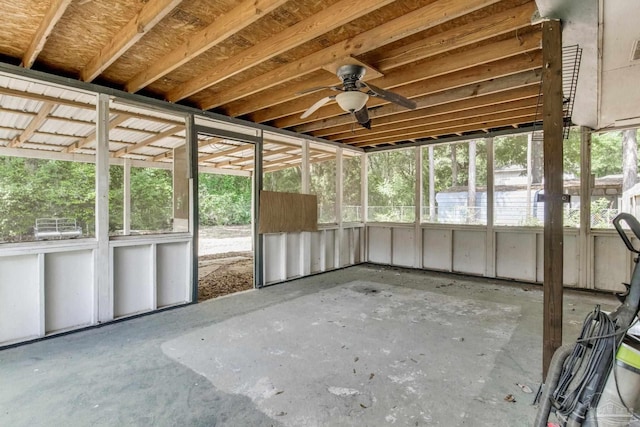 6845 Trail Ride S, Milton, FL 32570 - unfurnished sunroom featuring a ceiling fan