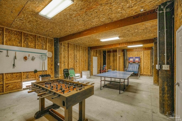 view of recreation room