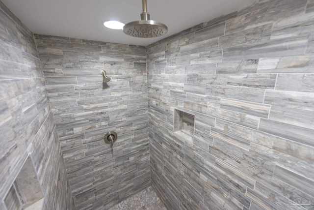 9074 Byrom Campbell Rd, Pace, FL 32571 - full bath featuring tiled shower