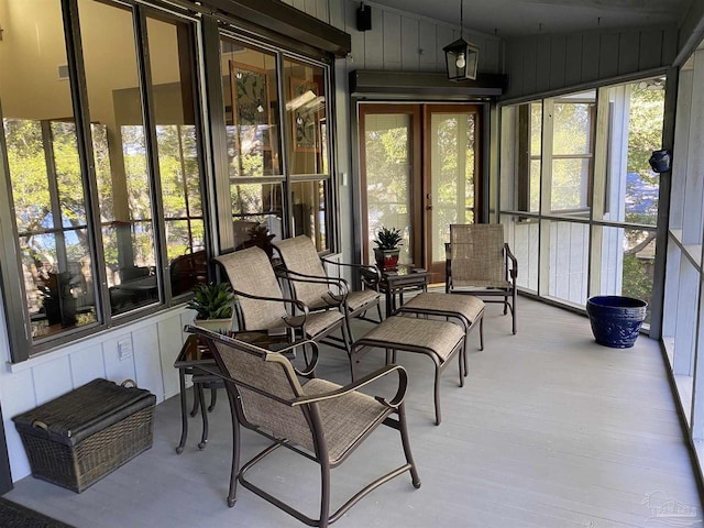 view of sunroom / solarium