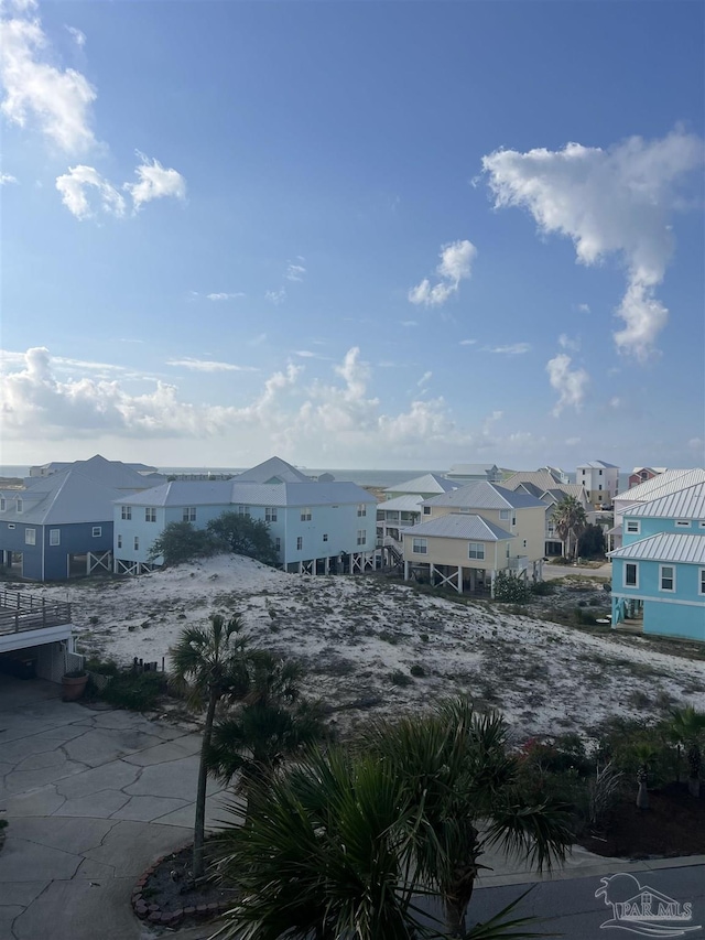 mountain view featuring a residential view