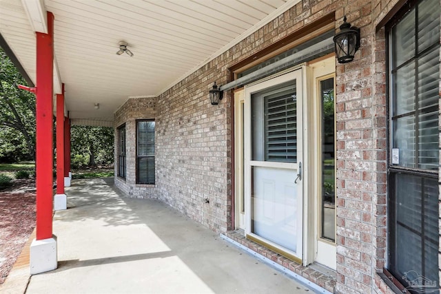 view of patio / terrace with covered porch