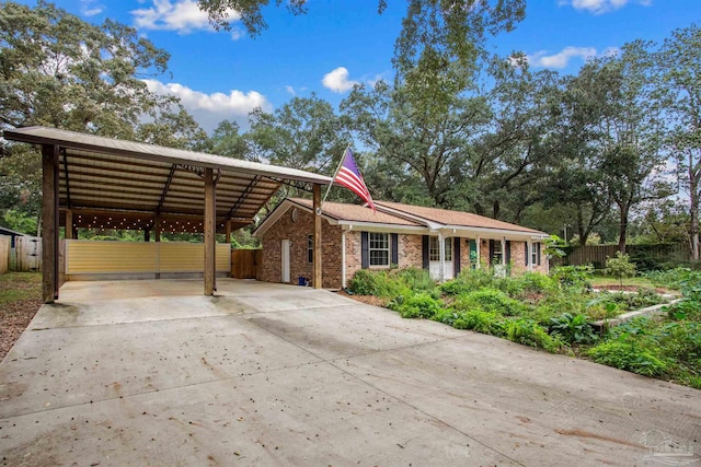 view of front of property