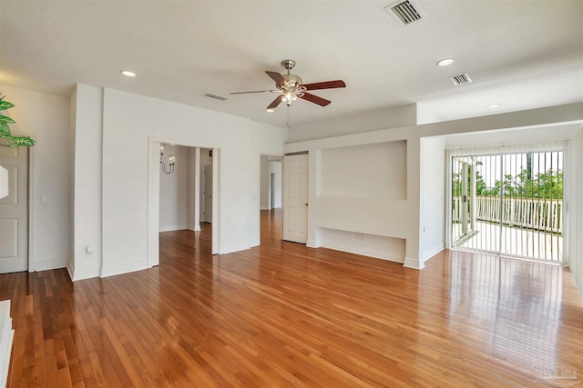7208 Bayshore Dr, Milton, FL 32583 - unfurnished living room featuring a ceiling fan, light wood-style flooring, baseboards, and recessed lighting