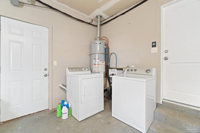 washroom featuring washing machine and dryer