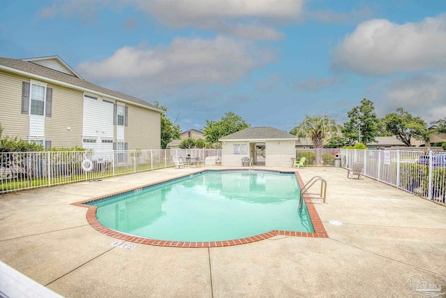 7101 Joy St Unit J5, Pensacola, FL 32504 - community pool with a patio area