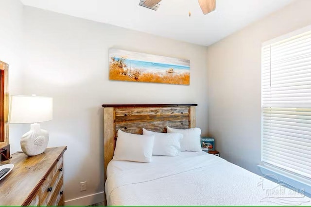 bedroom with a ceiling fan