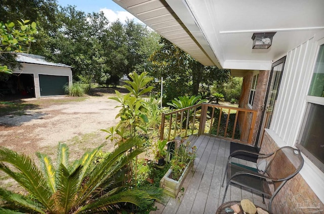 2153 Bergren Rd, Gulf Breeze, FL 32563 - deck featuring an outdoor structure