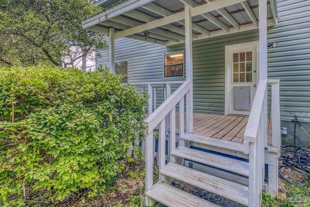 6136 Beasley Rd, Crestview, FL 32536 - view of wooden deck
