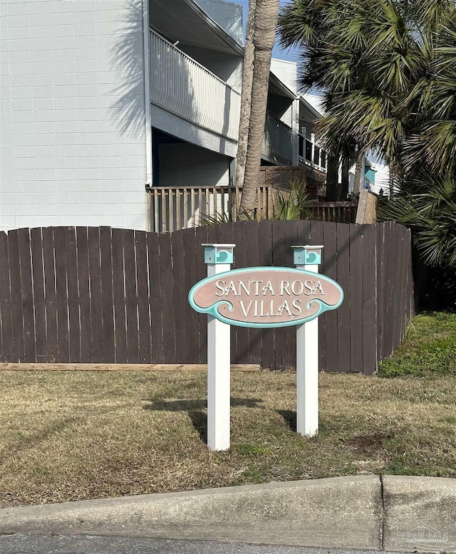1650 Bulevar Menor, Pensacola Beach, FL 32561 - exterior space with fence