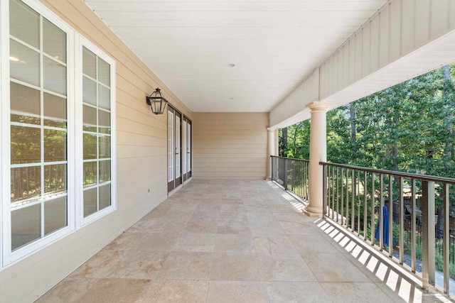 3869 Paradise Bay Dr, Gulf Breeze, FL 32563 - view of patio featuring a balcony
